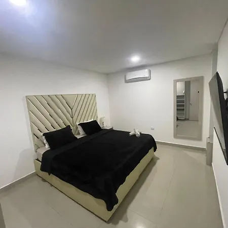 Apartamento Penthouse De 3 Y 2 Baños